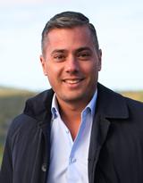Sezer Adelsson